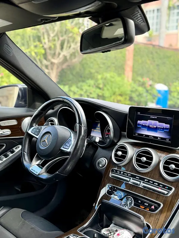 carros - Mercedes Benz C 63 AMG 6