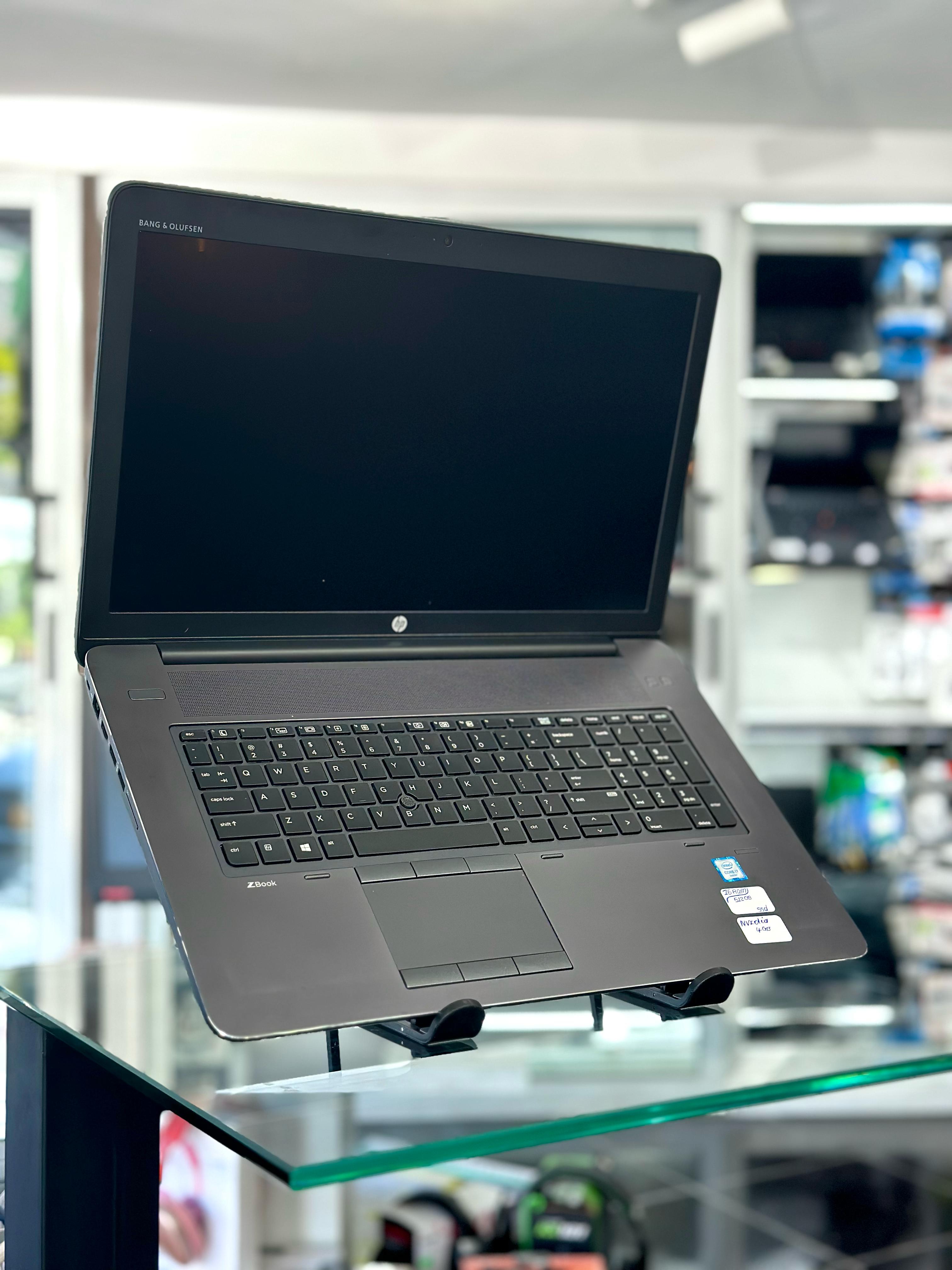 computadoras y laptops - Potente ZBook i7 NVIDIA 4GB