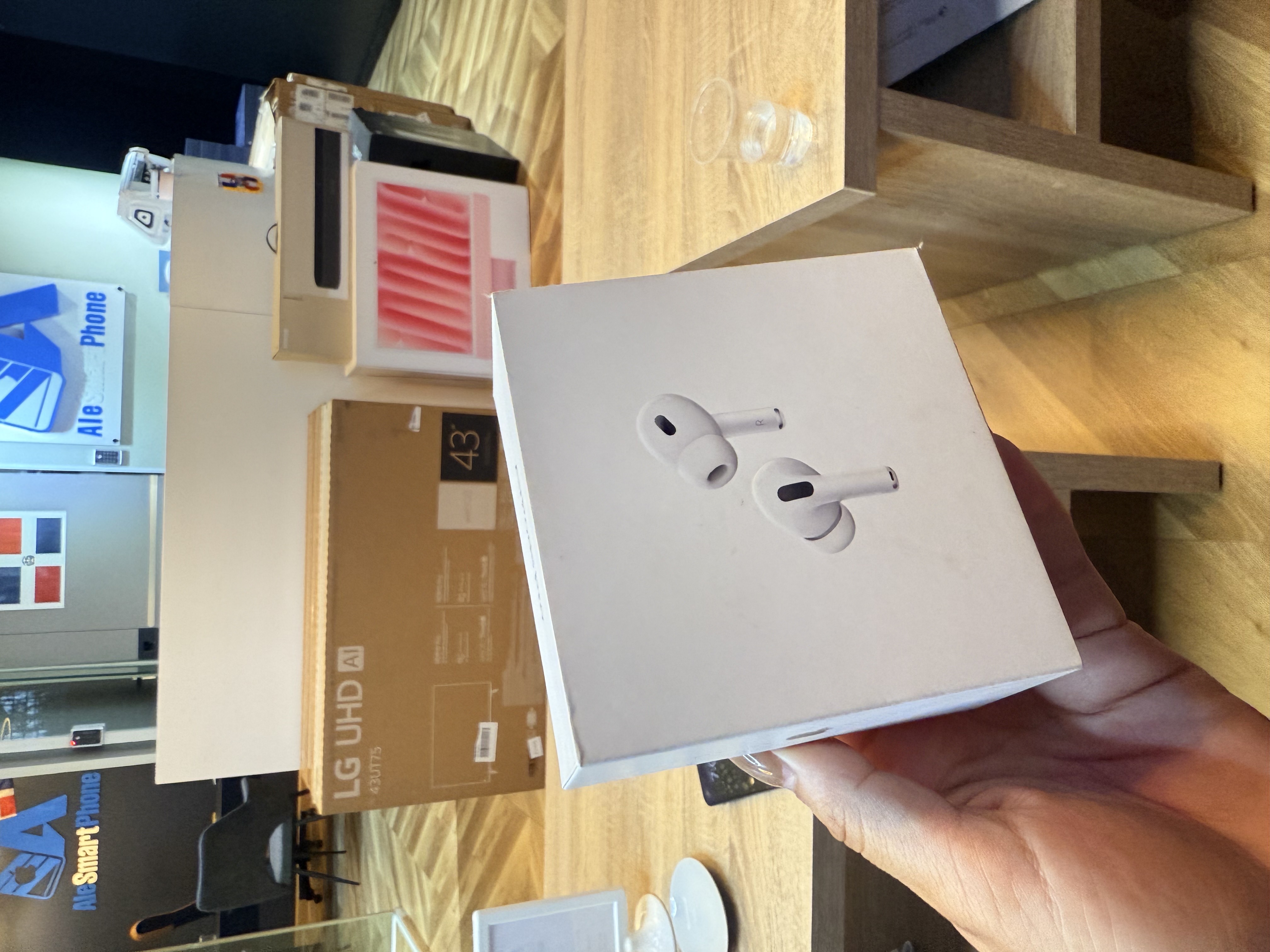 camaras y audio - AIRPODS PRO 2DA GENERACIÓN  0