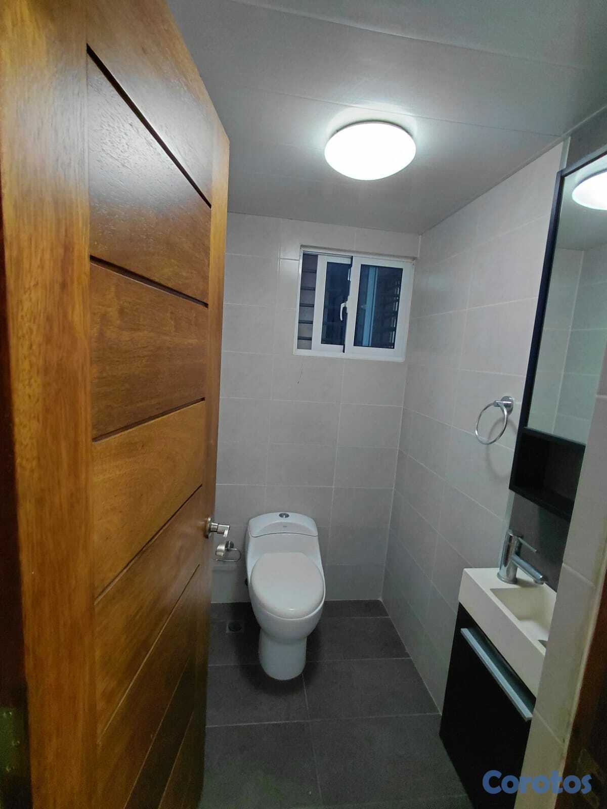 apartamentos - VENTA DE APARTAMENTO EN SECTOR EVARISTO MORALES 5