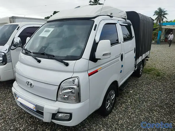 camiones y vehiculos pesados - 2022 Hyundai Porter Automático  5
