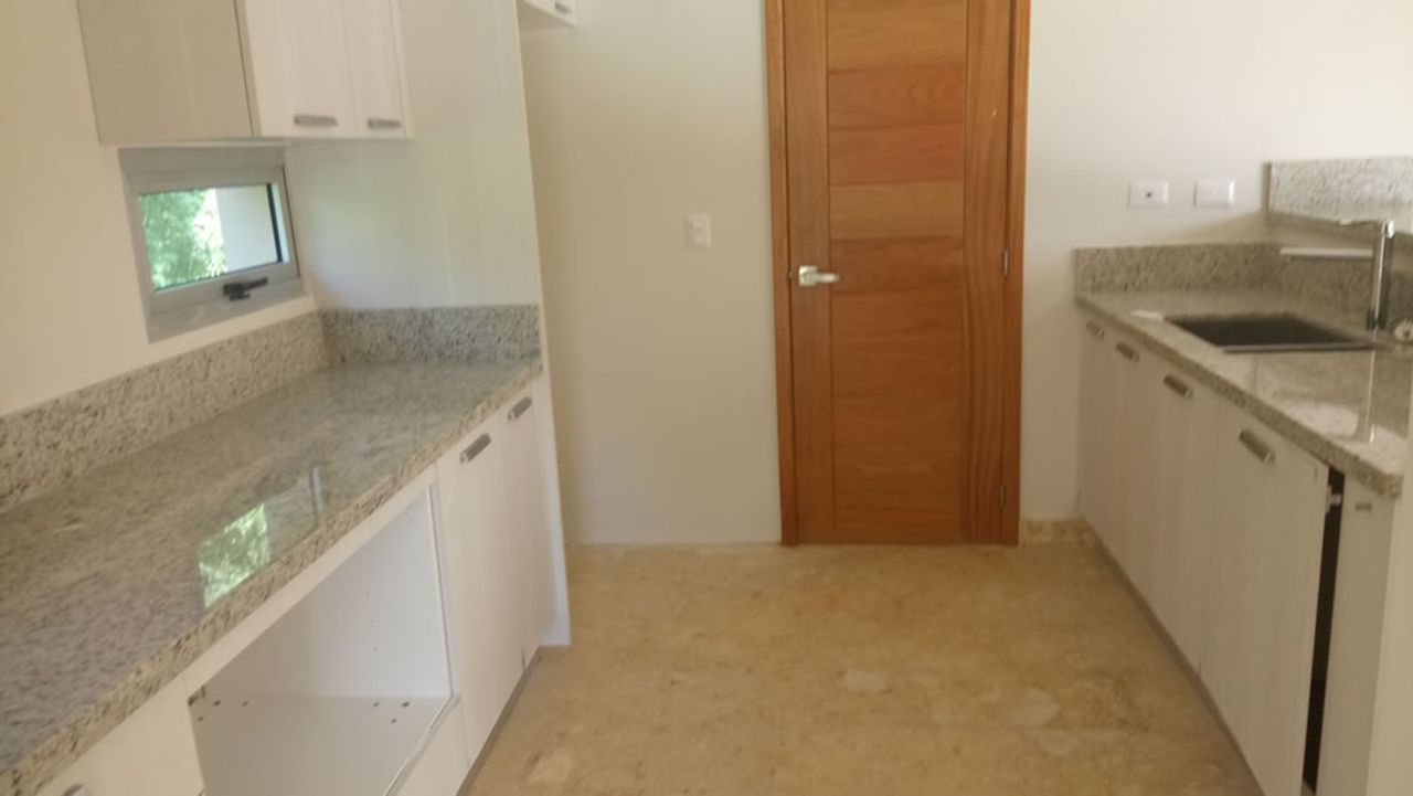 casas vacacionales y villas - Villa en venta de 3 habitaciones en Punta Cana 5