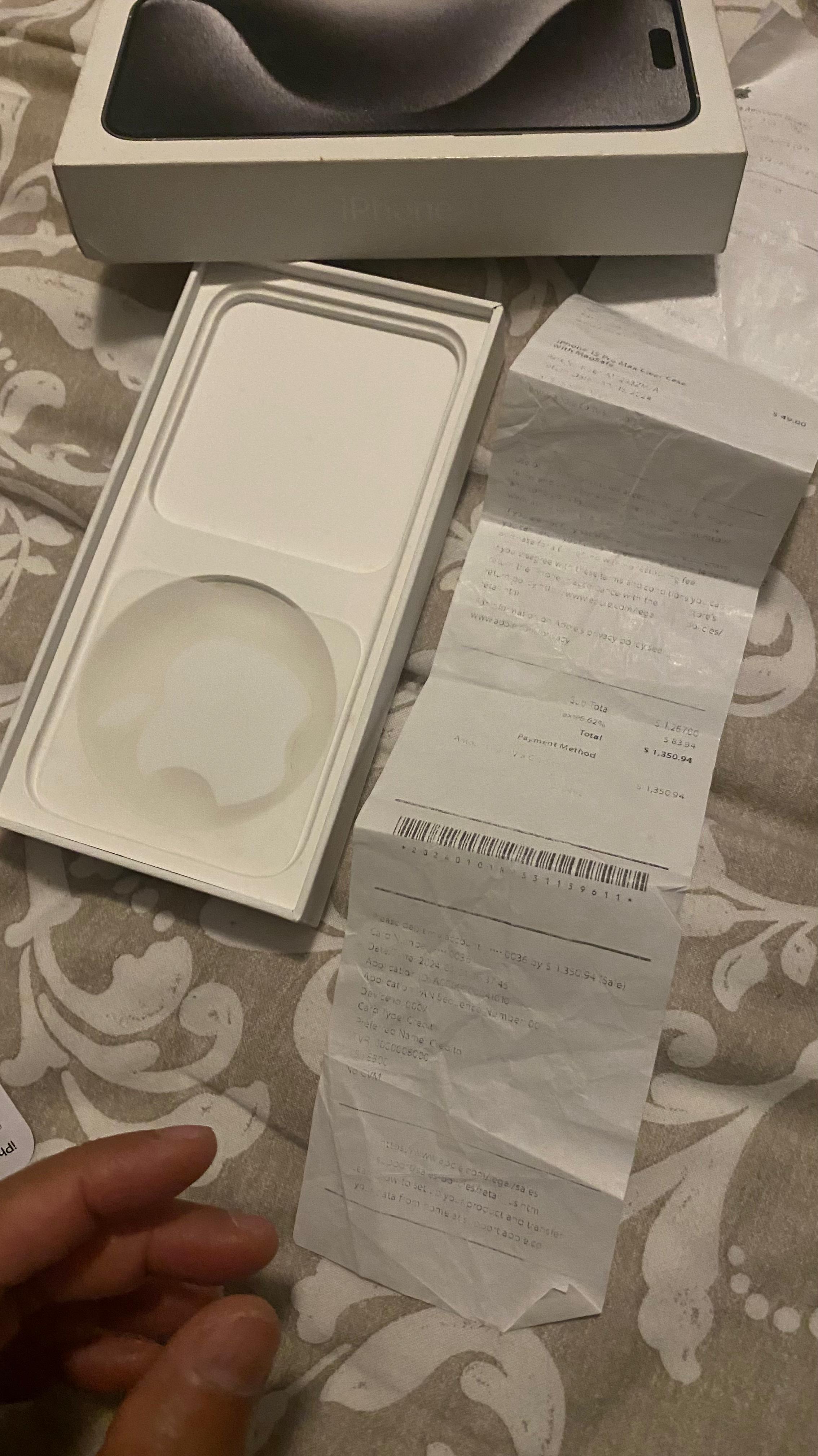 celulares y tabletas - Vendo Iphone 15 Pro Max como nuevo poco uso 2