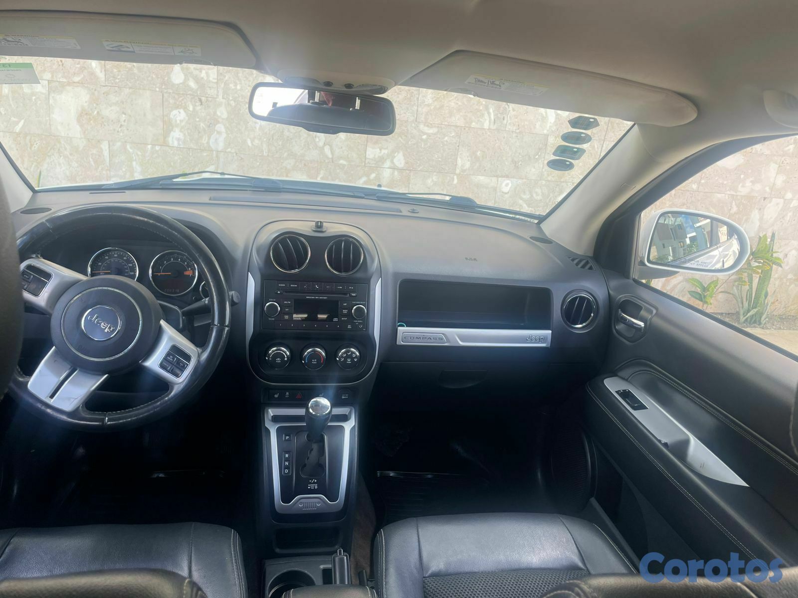 jeepetas y camionetas - Jeep compass 2016 como nuevo de oportunidad 3