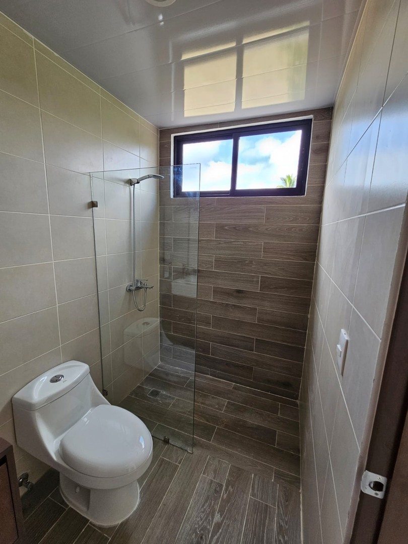 apartamentos - Apartamento en Venta 2do Nivel, Residencial Cerrado  6