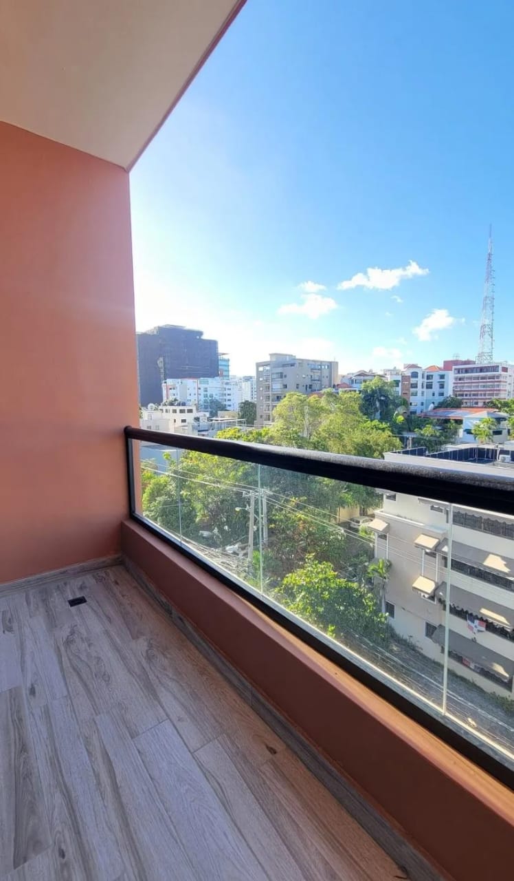 apartamentos - Renacimiento Hermoso apartamento con Balcón, 2hab 0