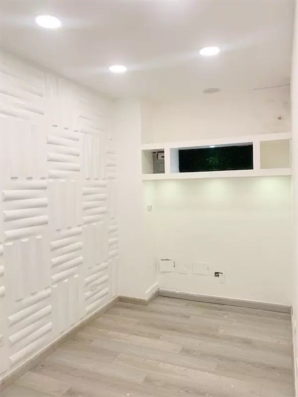 oficinas y locales comerciales - Local en primer nivel prados  3