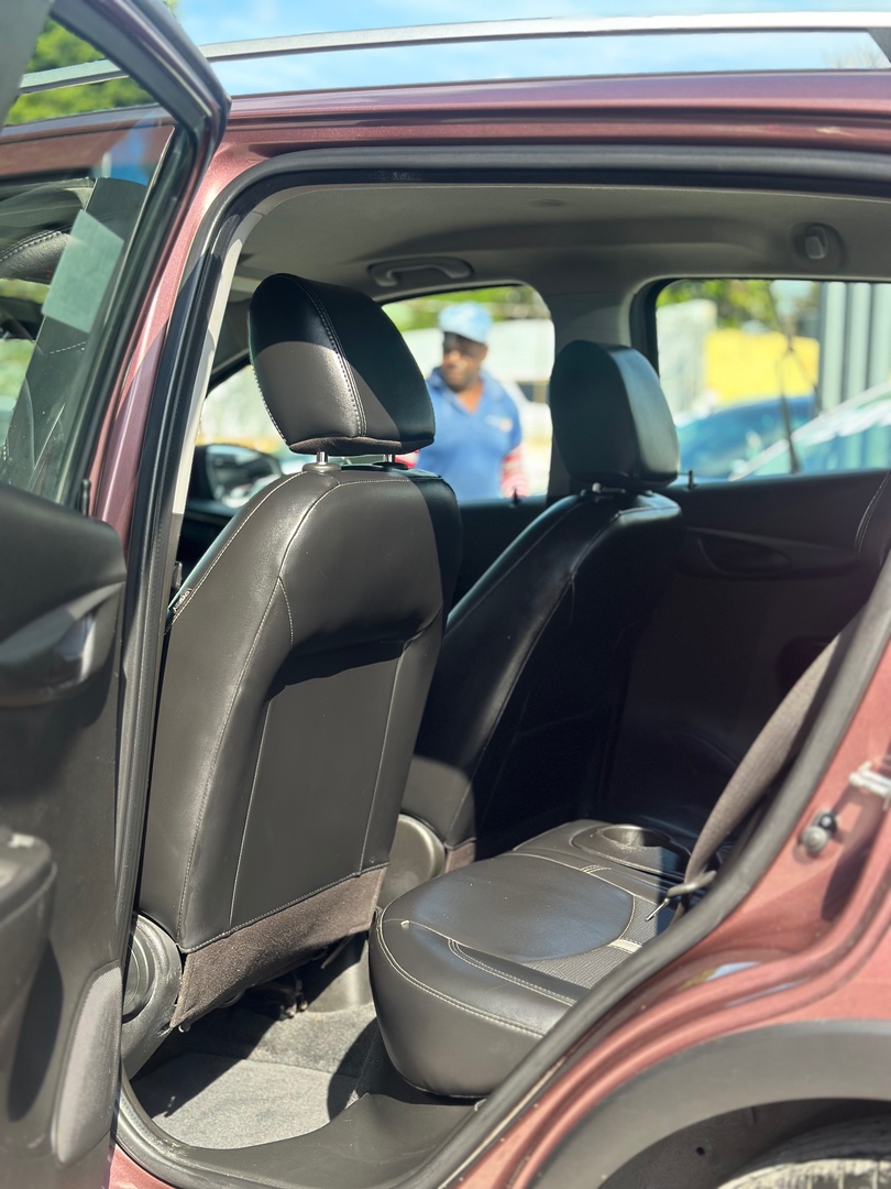 carros - 2019 Chevrolet Spark Activ CLEAN CARFAX 8