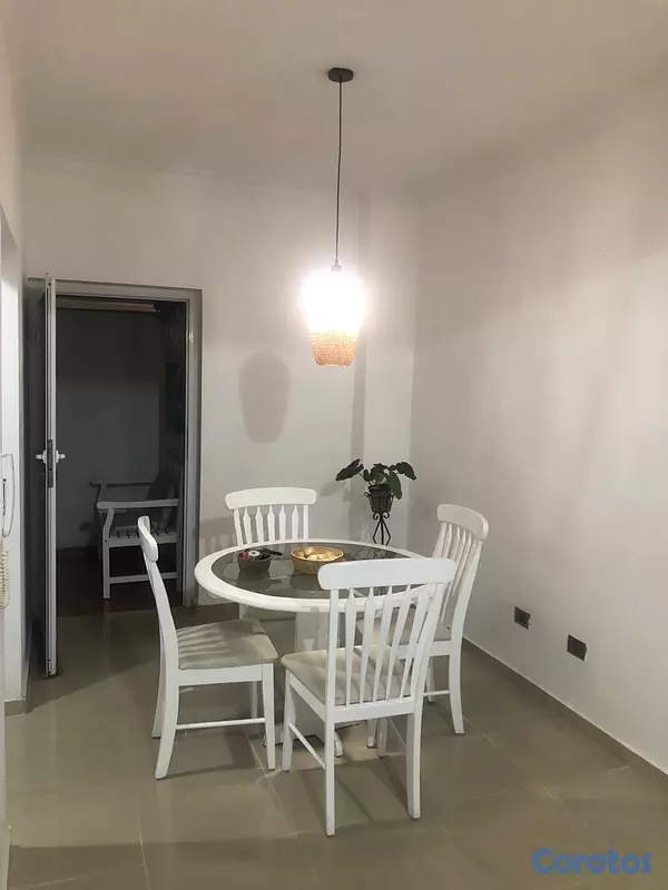 muebles y colchones - comedor redondo, para cuatro personas 2