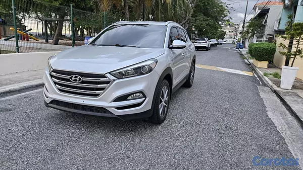 jeepetas y camionetas - hyundai Tucson 2017 doch 3