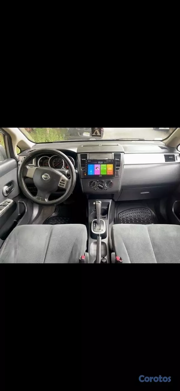 carros - Nissan tiida americano (automático) 2