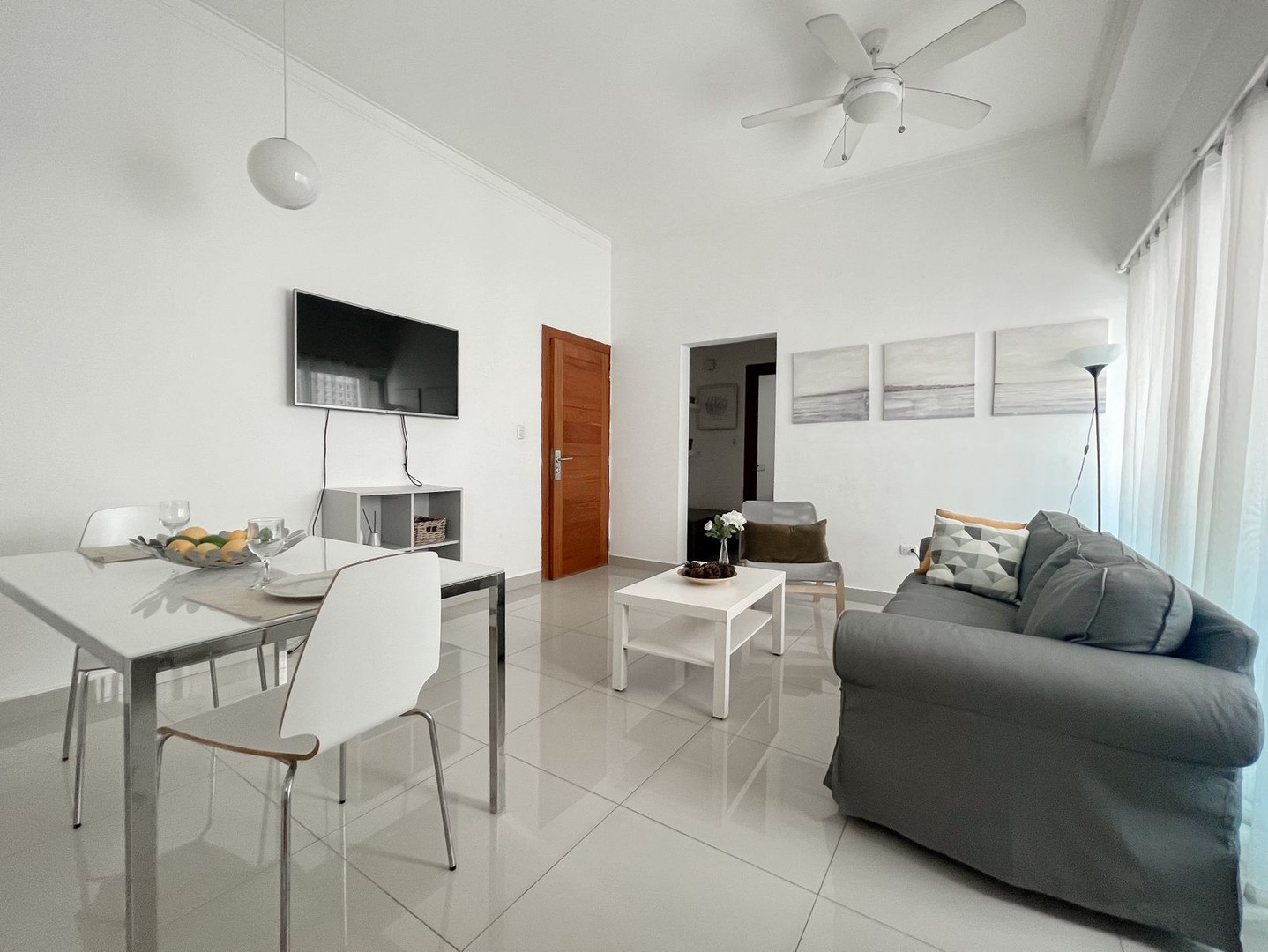 apartamentos - Evaristo Morales, Acogedor y Agradable Apartamento Amueblado.