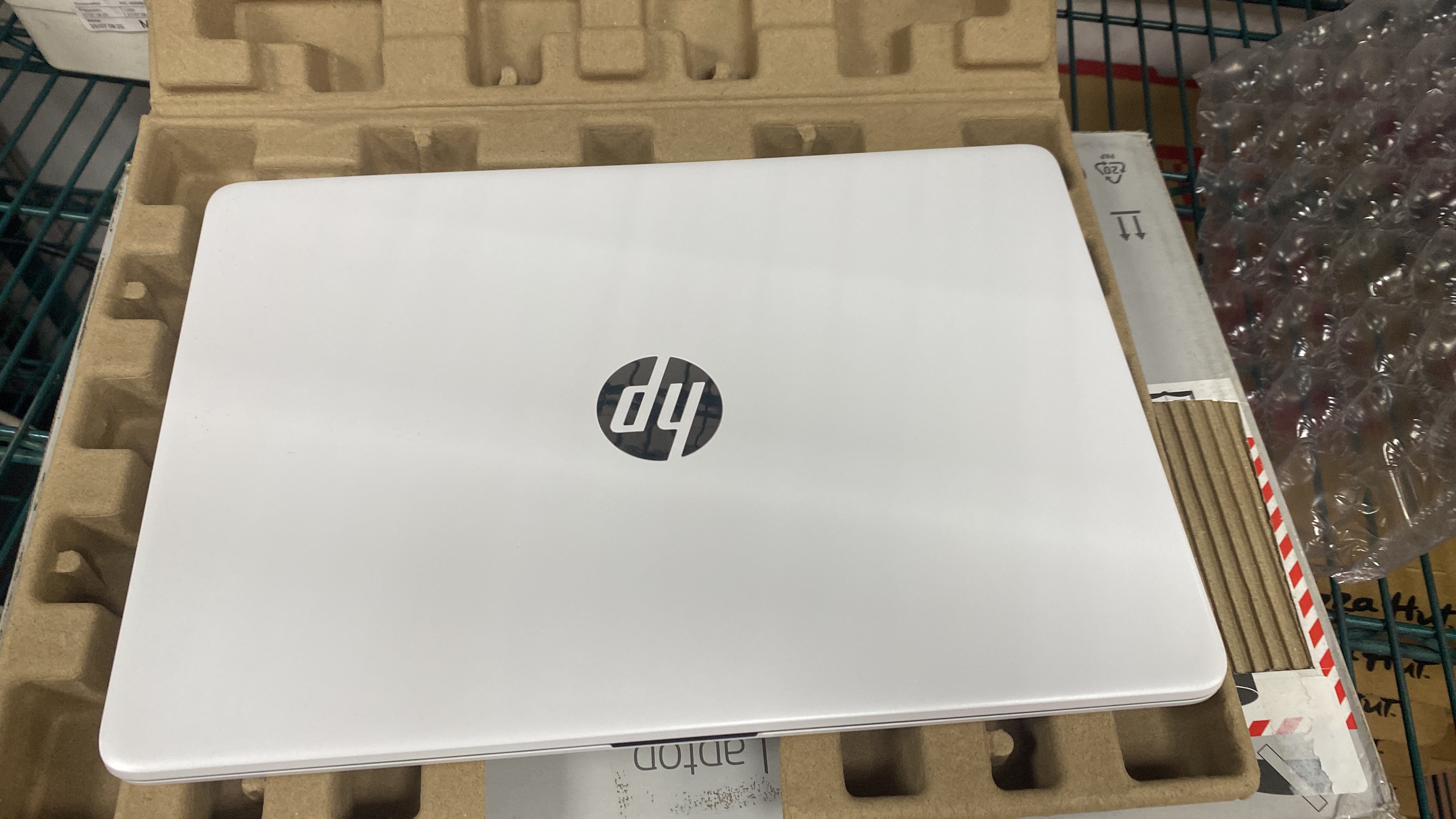 computadoras y laptops - HP 14-dq0052dx 14” Laptop 6