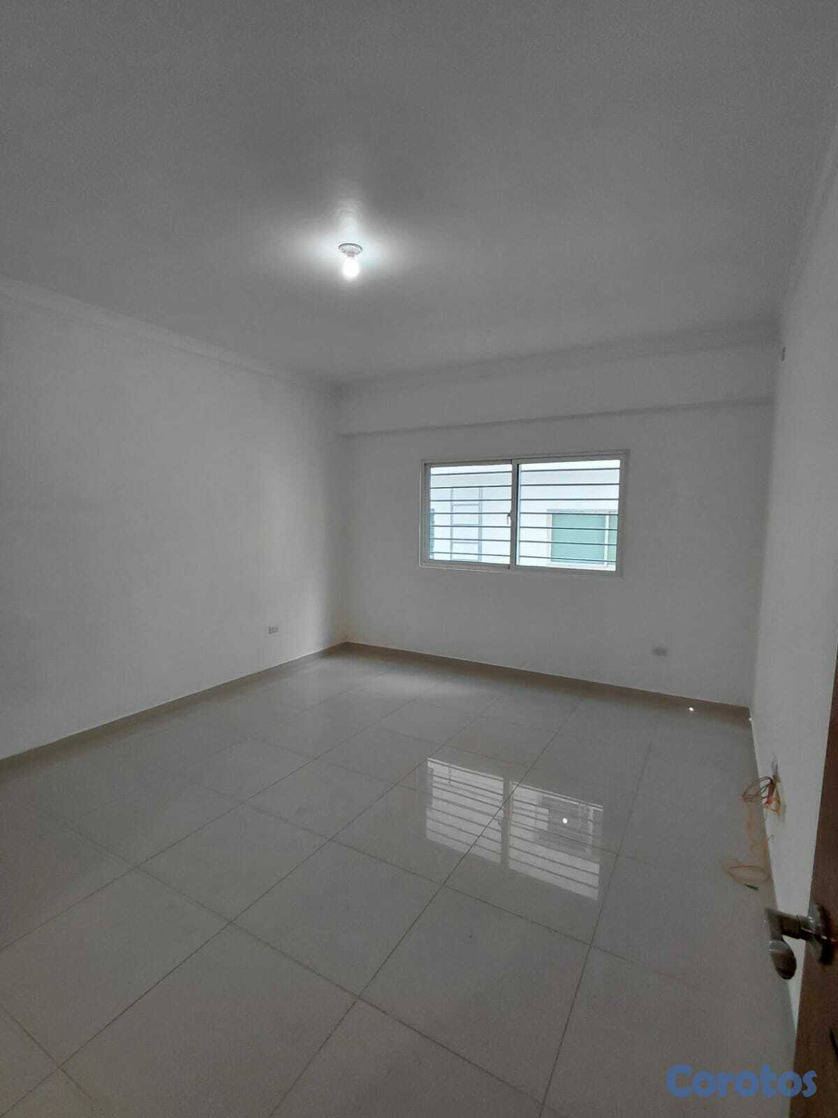 apartamentos - VENTA DE APARTAMENTO EN SECTOR EVARISTO MORALES 6