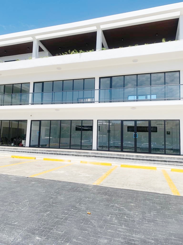 oficinas y locales comerciales - Local en Venta 150 metros 5