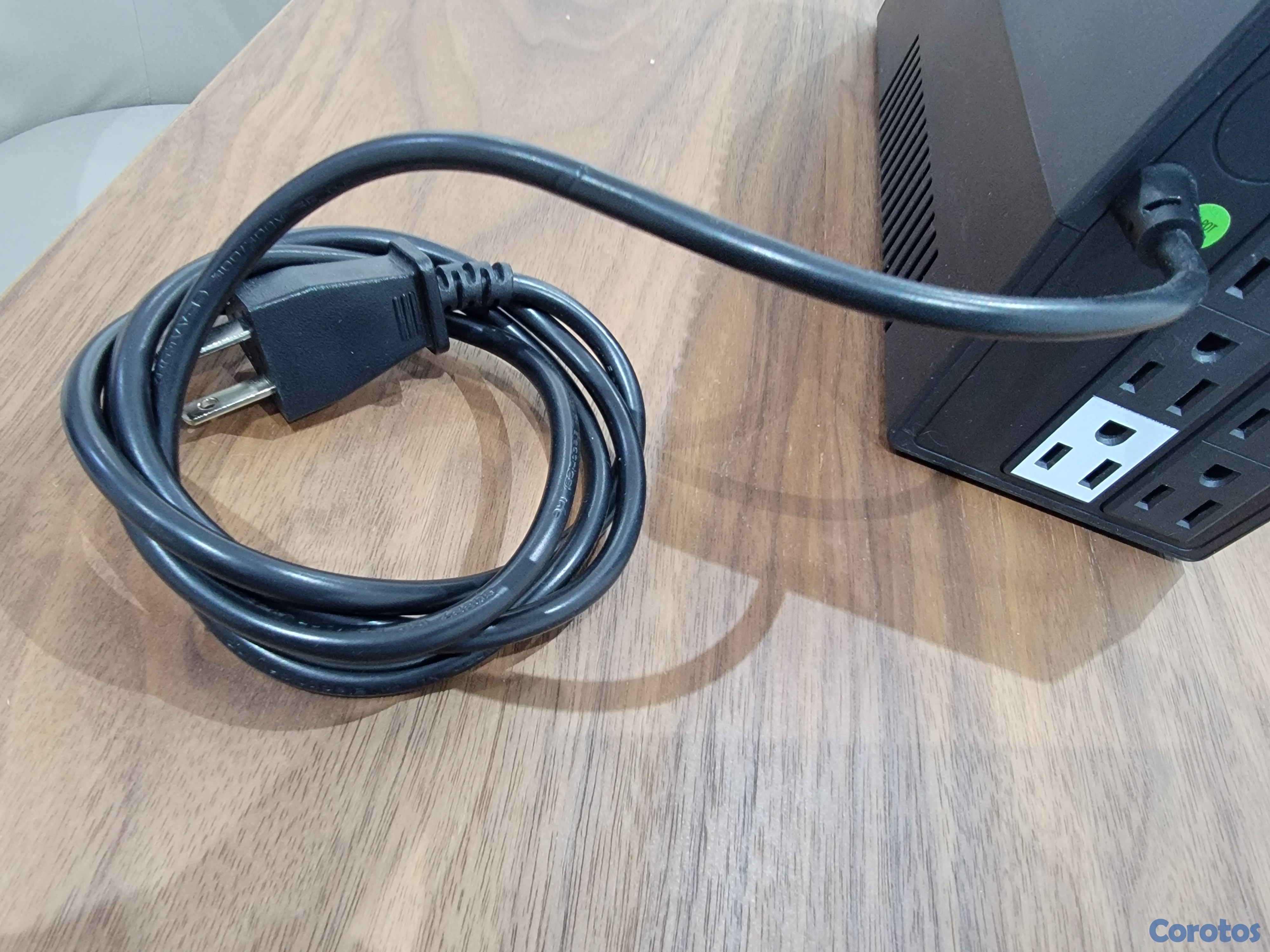 computadoras y laptops - UPS FORZA 750VA 1