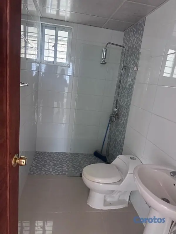 apartamentos - Alquilo Amplio y moderno apto 11