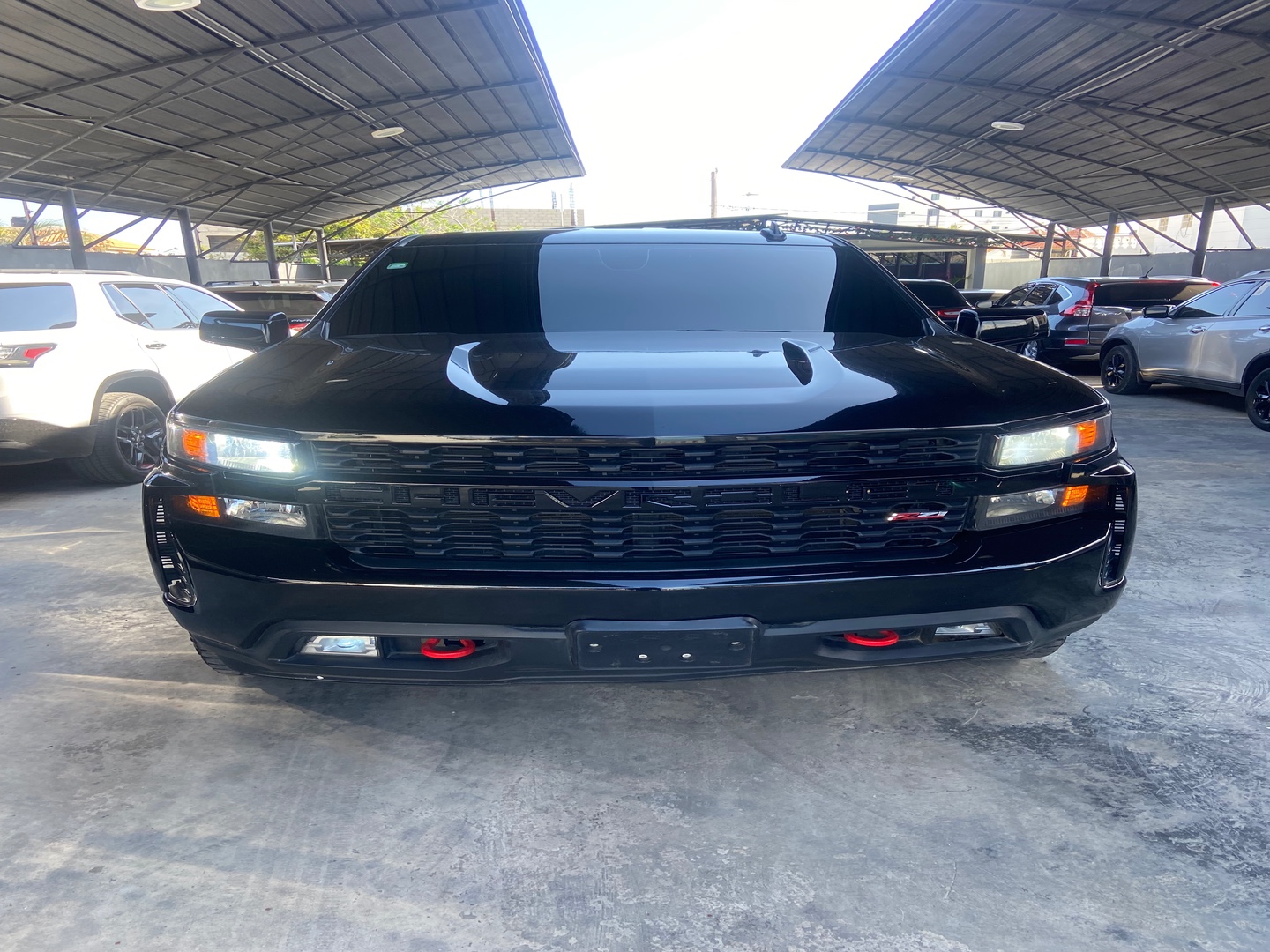 jeepetas y camionetas - Chevrolet silverado Z71 2019