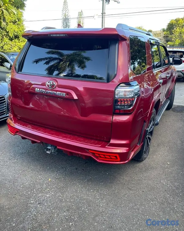 jeepetas y camionetas - TOYOTA 4RUNNER SR5 2018
 5