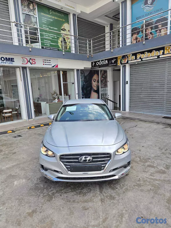 carros - HYUNDAI GRANDEUR 2018 GRIS 11