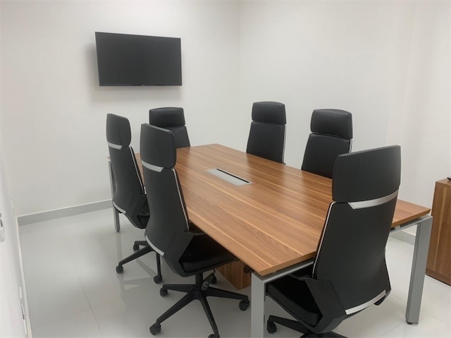 oficinas y locales comerciales - Local corporativo en Piantini  2