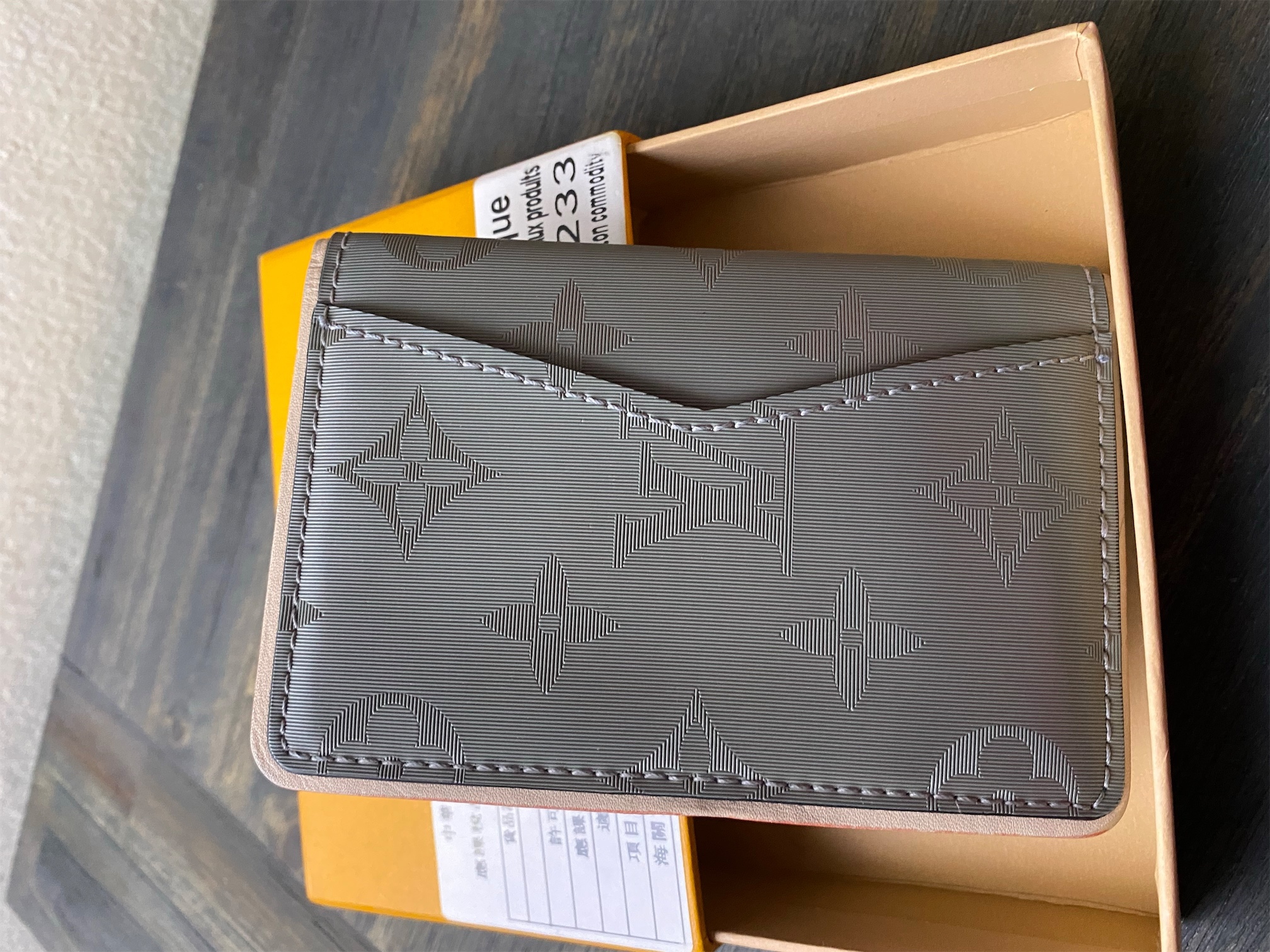 carteras y maletas - Louis Vuitton card holder