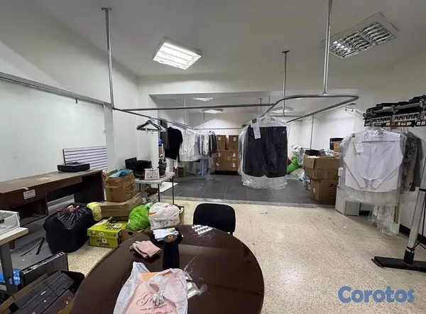 oficinas y locales comerciales - hermoso local en renta  2