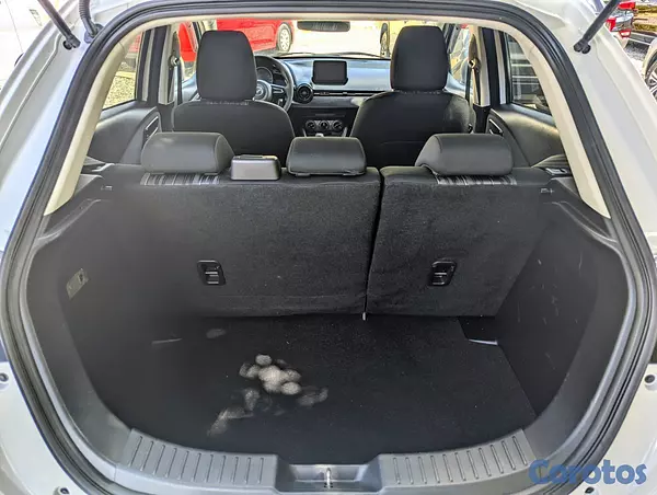 carros - Mazda Demio 2020 3
