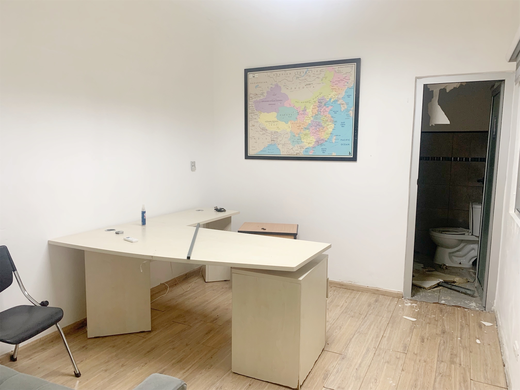 oficinas y locales comerciales - Local en Piantini primer nivel  2