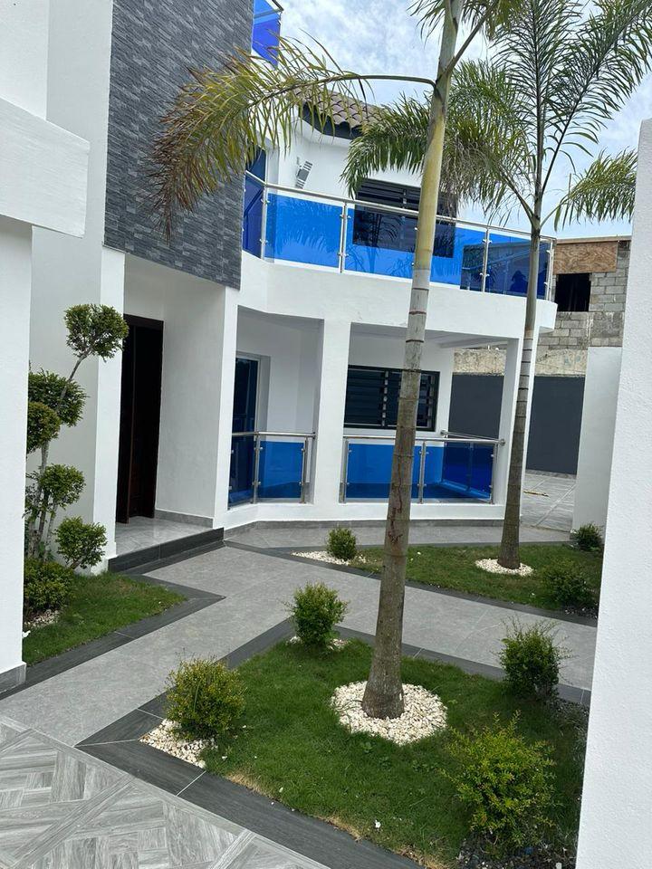 casas - Casa Nueva en Brisa oriental San isidro  8