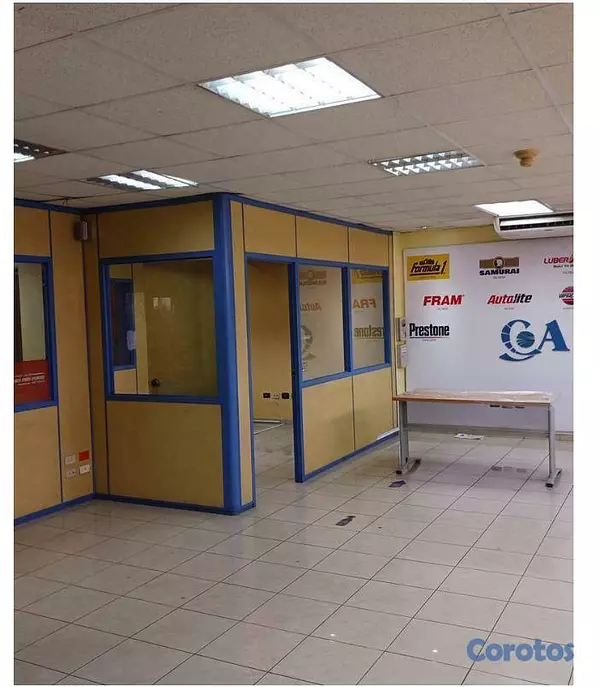 oficinas y locales comerciales - Alquilo Local Comercial en Quisqueya 5