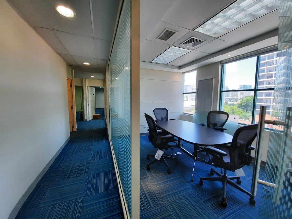 oficinas y locales comerciales - 🔵 Alquilo Local para oficina  134 mts piso 8  Piantini 
 8