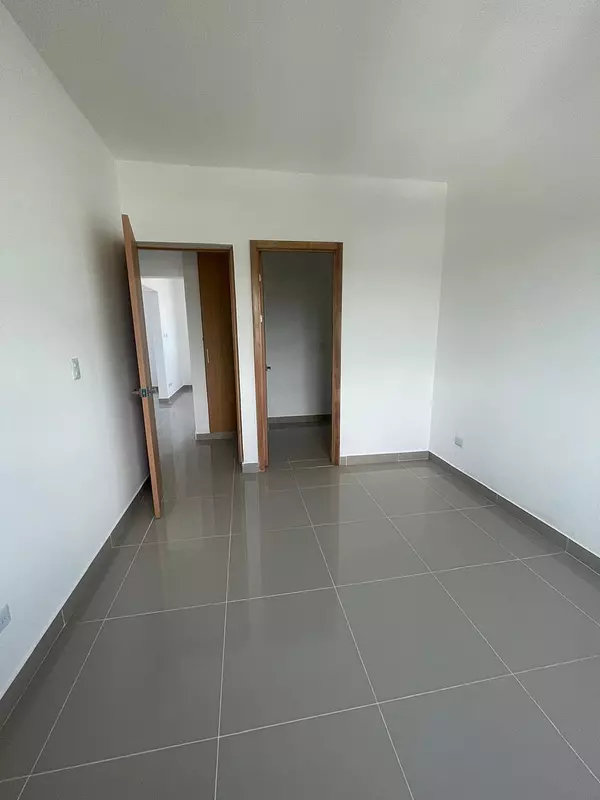 apartamentos - Vendo apartamento en Av. Independencia km 7 1/2 3