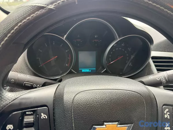 carros - es un carro en Excelente condiciones  18