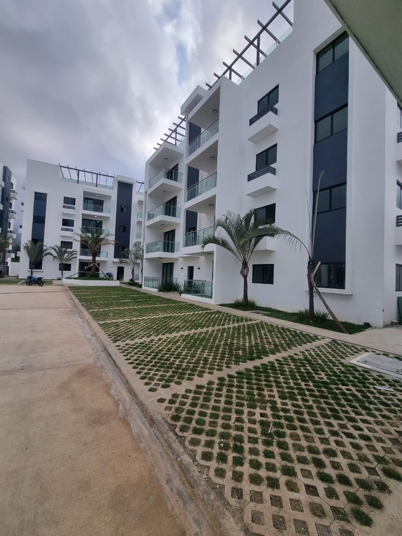 apartamentos - Apartamento Nuveo 2do Nivel en La Vega 