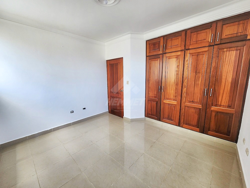 apartamentos - CENTRICO Y ESPACIOSO APARTAMENTO LA ESPANOLA STGO. 10