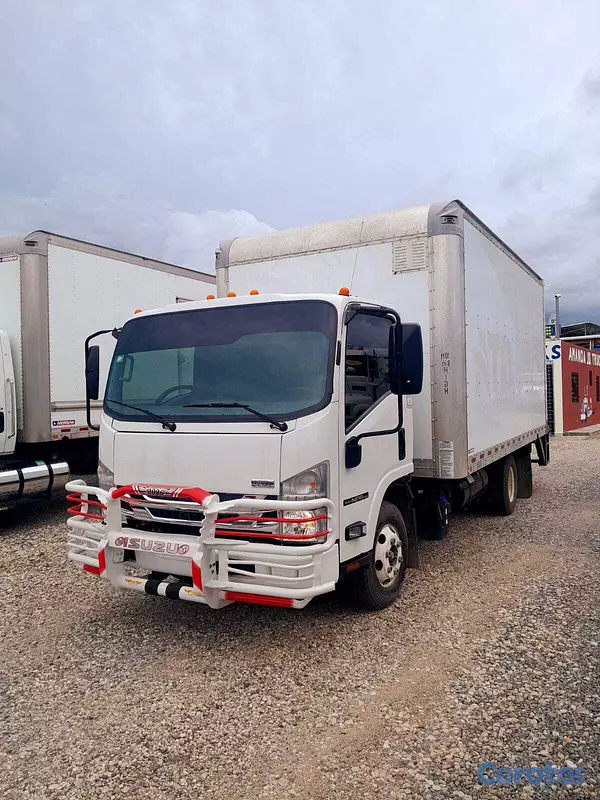 camiones y vehiculos pesados - ISUZU NPR AÑO 2018 2