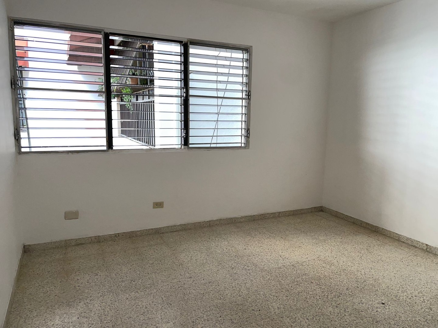 apartamentos - Serralles 📍🤩

Apartamento clásico  5
