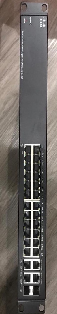 computadoras y laptops - Switch Cisco SG300 POE 24 puertos!