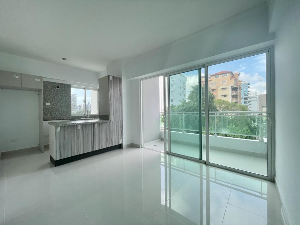 apartamentos - Apartamento nuevo con línea blanca en Evaristo Morales 1