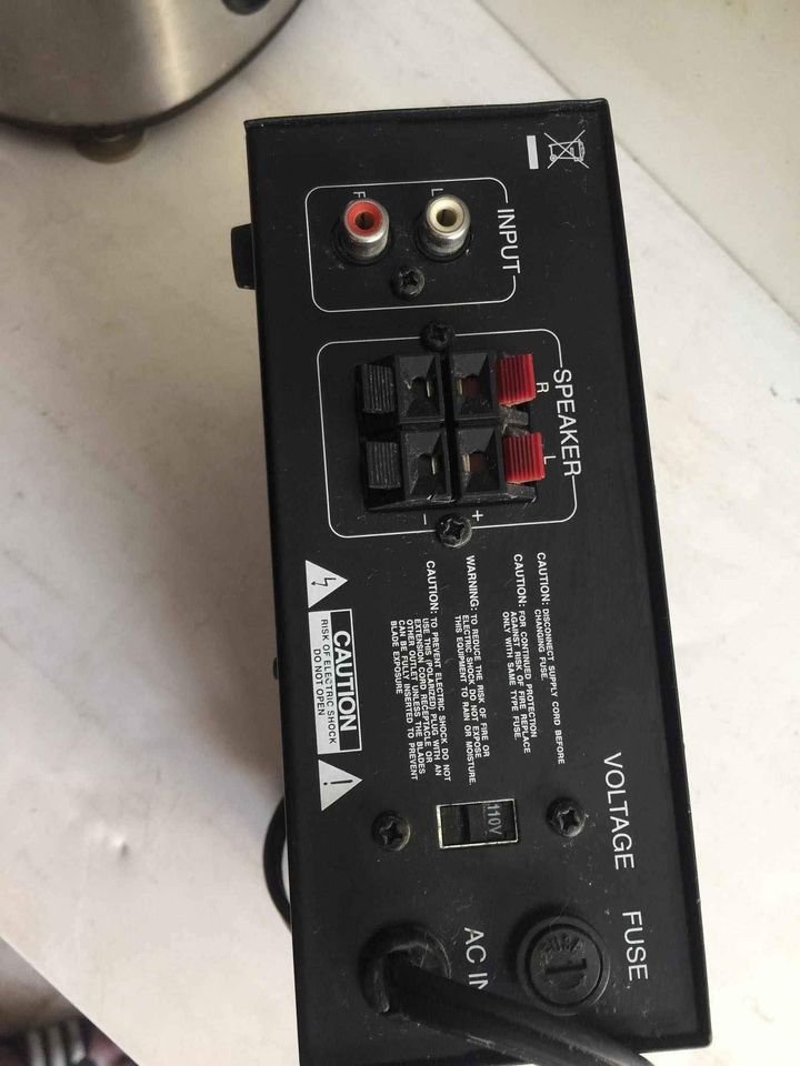 equipos profesionales - 
Stereo Power Amplificador with USB PYlEPRO usado de caja sin accesorios  3