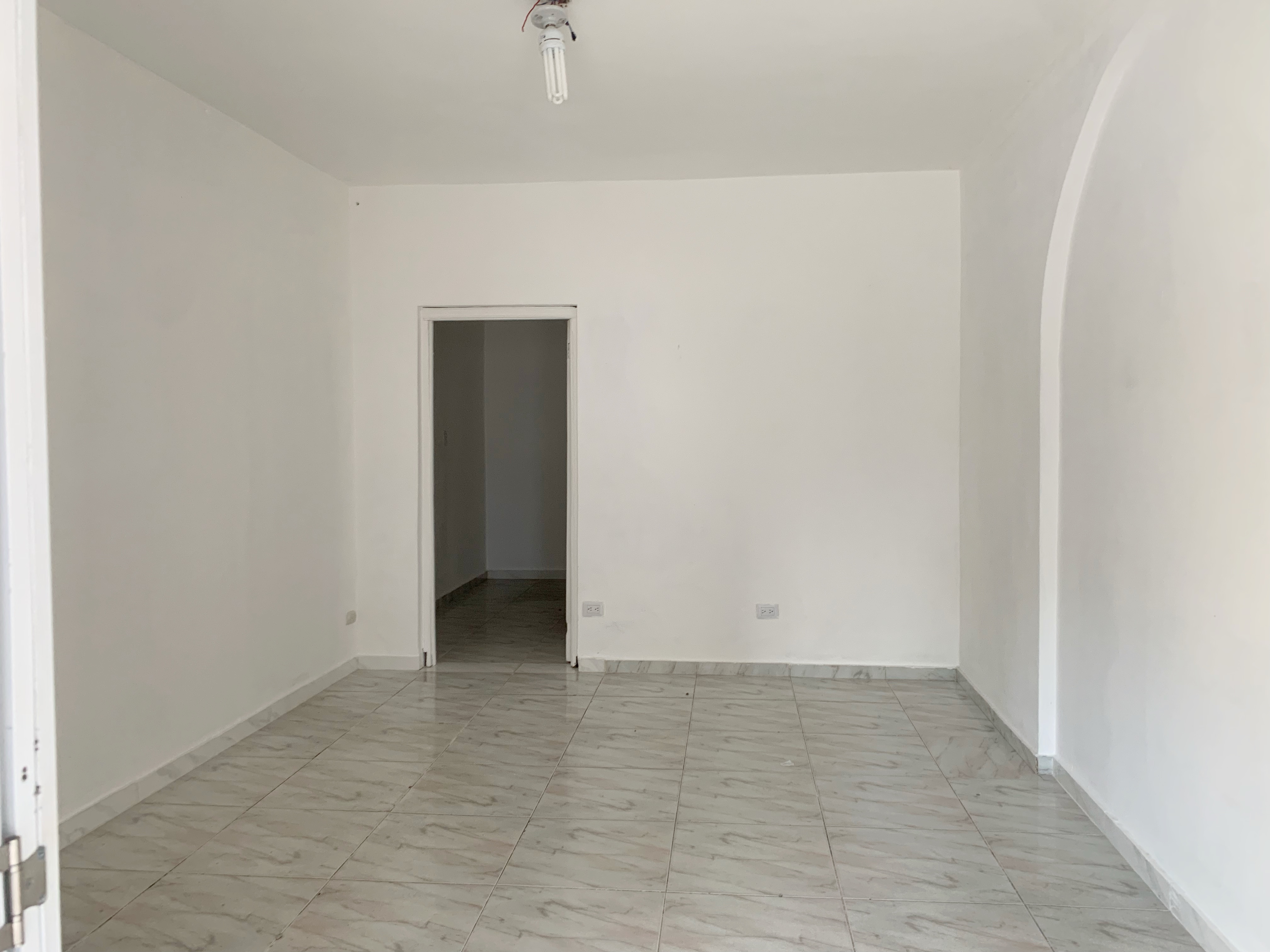 oficinas y locales comerciales - Alquiler local comercial primer nivel  3