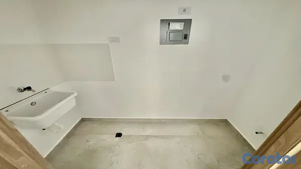 apartamentos - Apartamento Nuevo en Evaristo Morales 8