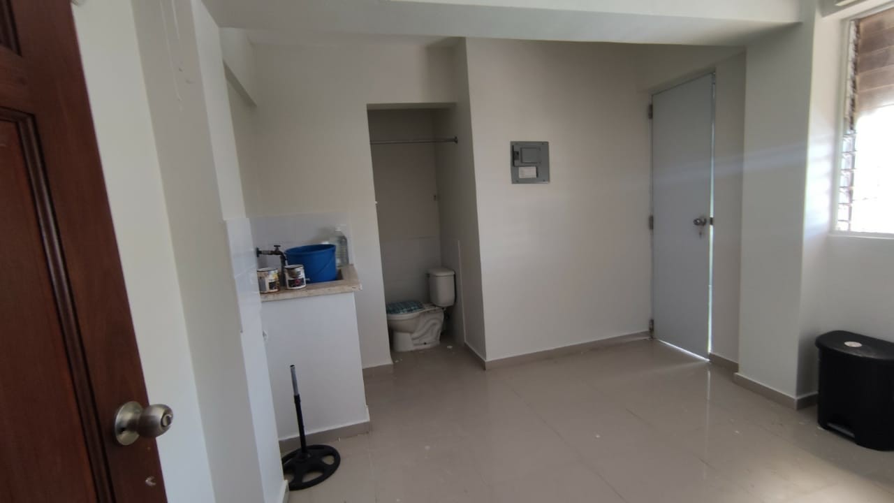 apartamentos - Excelente apartamento en alquiler en  Miramar con terraza
150 mts
4toPSO
$46,000 8