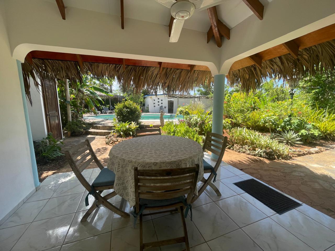 casas - CASA CON PISCINA AMUEBLADA EN LAS TERRENAS 7