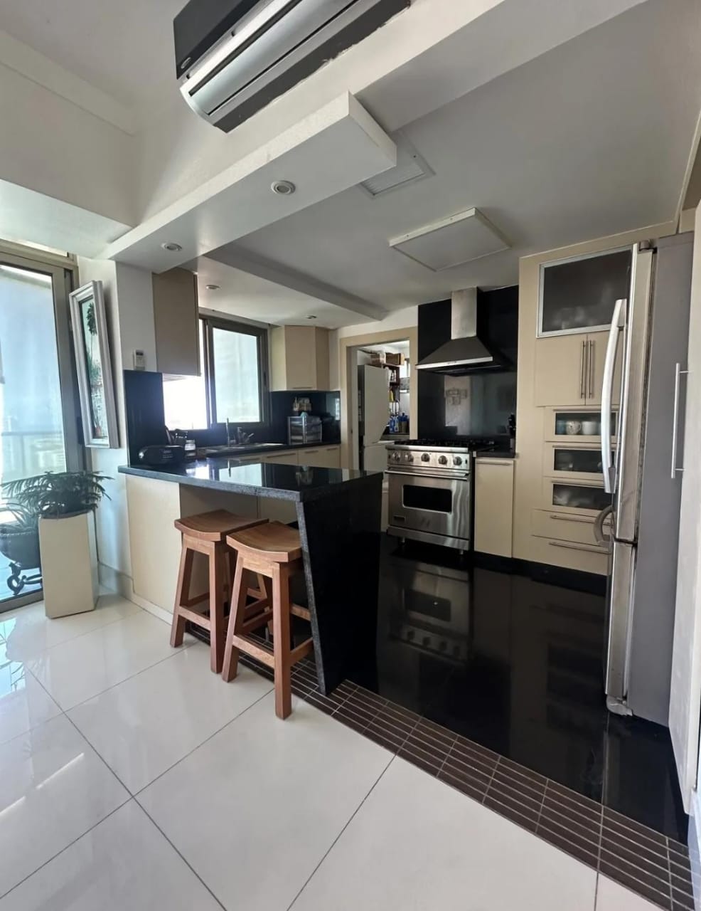 apartamentos - Se Alquila Lujoso Apartamento en Los Cacicazgos 4