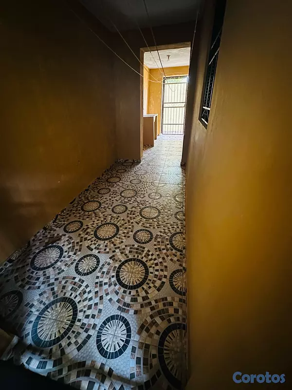 casas - CASA EN VENTA  EN SANTIAGO DE LOS CABALLEROS EN LA URBANIZACIÓN REAL  10