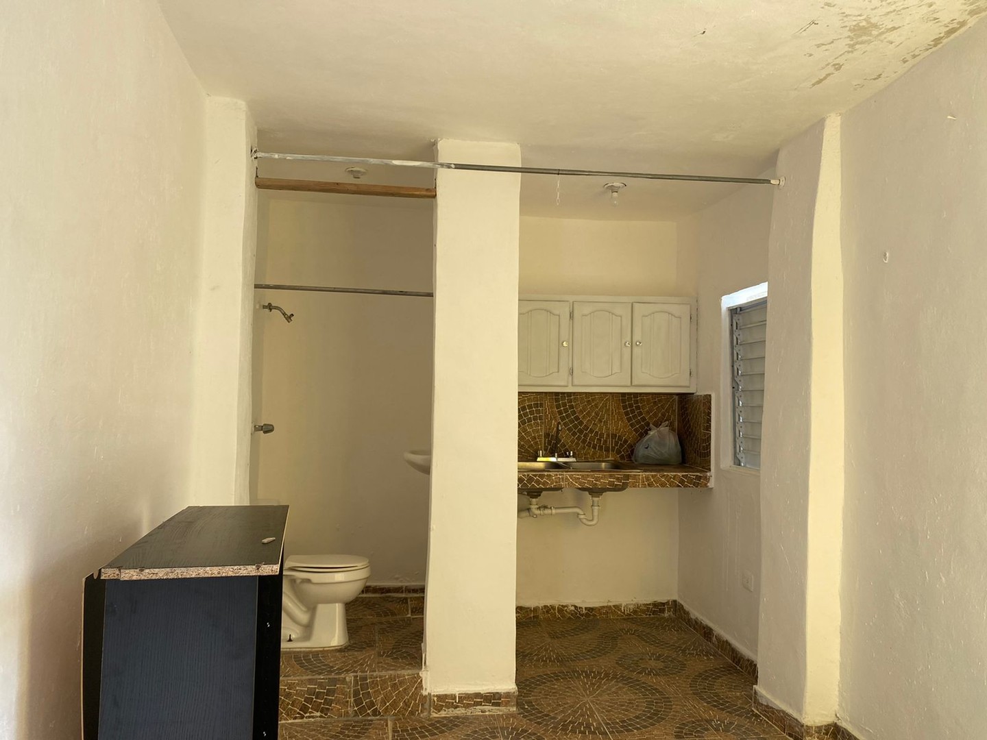 apartamentos - Alquiler Apartamento Estudio Sin Amueblar, Zona Colonial, Santo Domingo