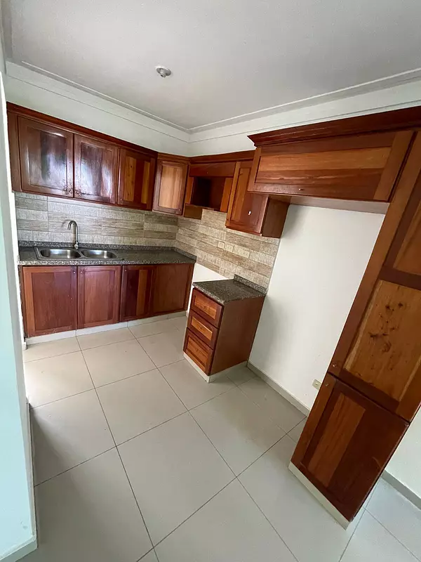 apartamentos - Cuarto Piso con terraza y escalera interna 5