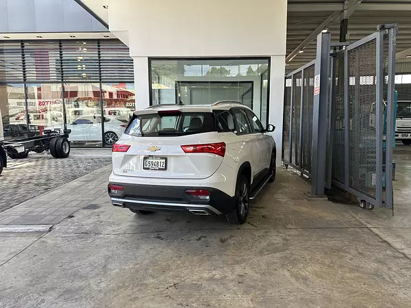 jeepetas y camionetas - Chevrolet Captiva 2022 9
